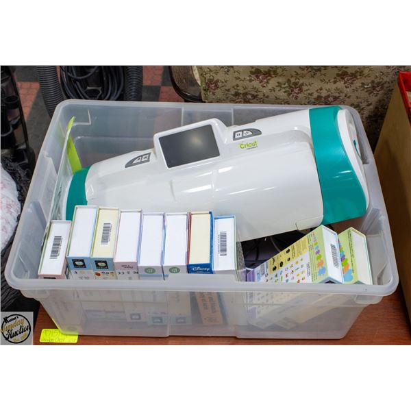 CRICUT EXPRESSION 2 WITH CARTRIDGES AND MANUALS