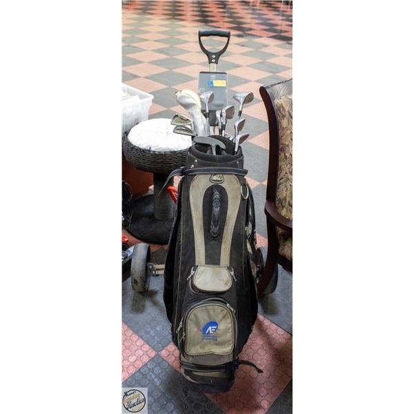 SET OF GOLF CLUBS W/ BAG AND DOLLY