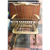 Image 1 : ESTATE SOLID WOOD ROCKING CHAIR