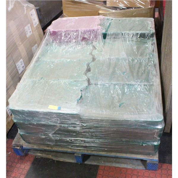 PALLET 1/2 GREEN WAX FOR CANDLE MAKING