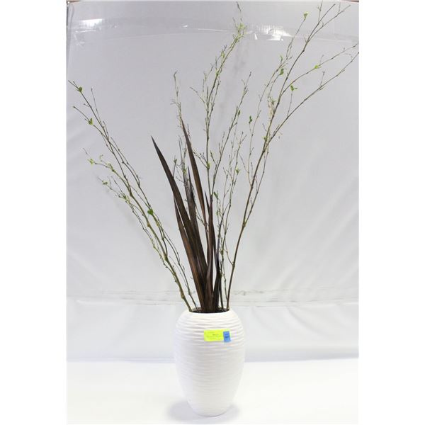 DECORATIVE 10.5" CERAMIC VASE W/48" FAUX GRASSES
