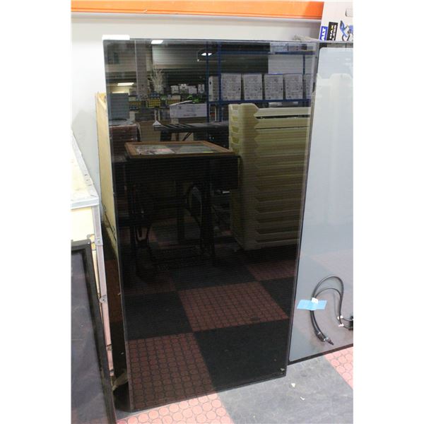 NEW 4FT X 2FT GRADE A GLASS 85WATT SOLAR PANEL