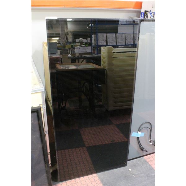 NEW 4FT X 2FT GRADE A GLASS 85WATT SOLAR PANEL