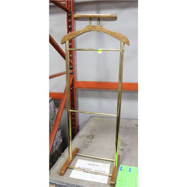 BRASS AND WOOD VALET H-43.75"