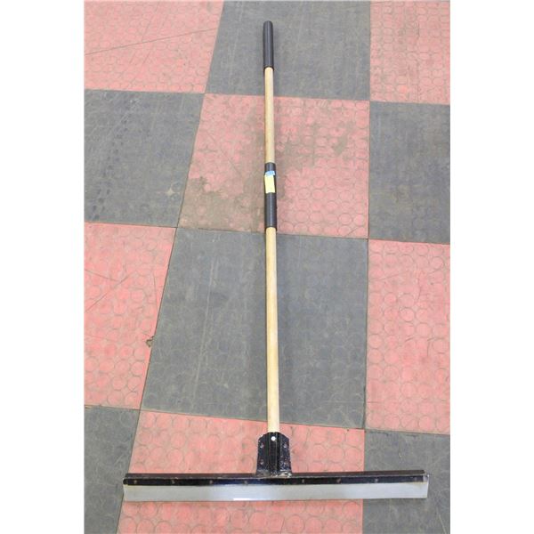 SQUEEGEE