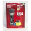 Image 1 : HUSKY LED 200 LUMEN FLASHLIGHT