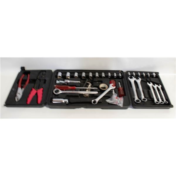 MULTI TOOL KIT WITH VARIOUS SETS OF TOOLS