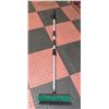 Image 1 : 77" PUSH FLOOR BROOM