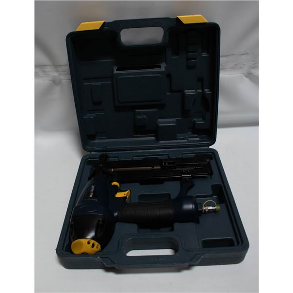MASTERCRAFT AIR POWERED FINISHING NAILER WITH