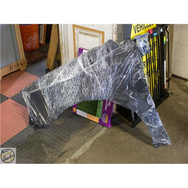 GRAND CARAVAN DRIVERS SIDE FRONT FENDER +