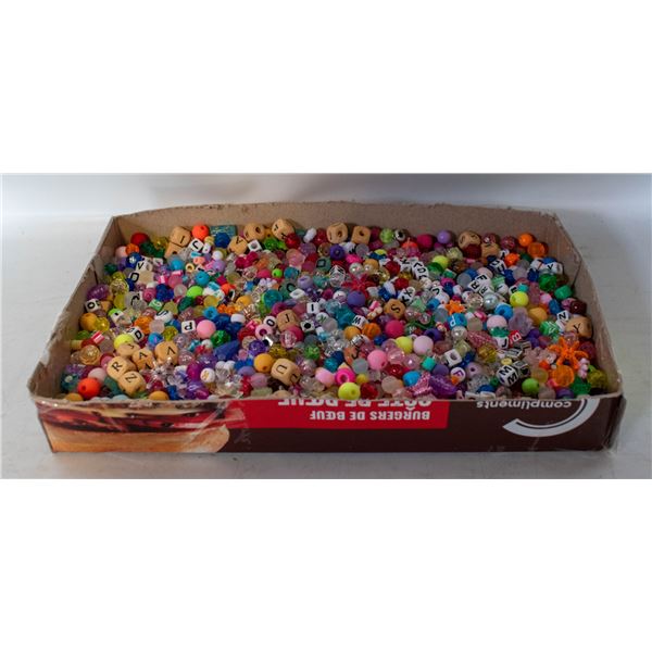 ASSORTMENT OF BEADS FOR CRAFTING