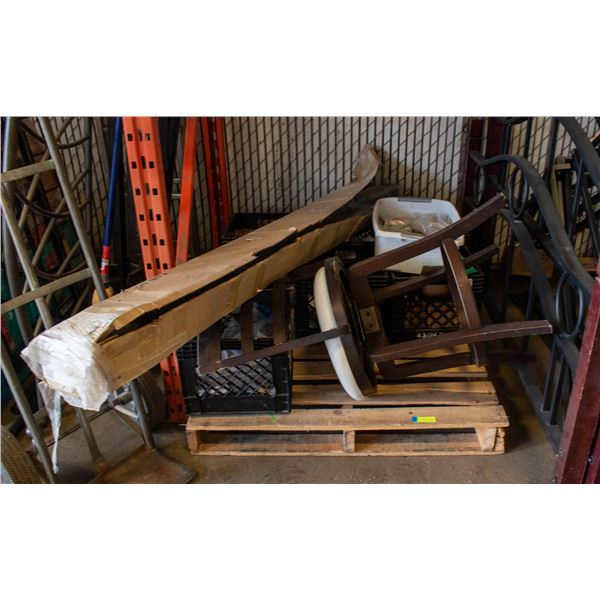 PALLET OF DOOR HINGES & WOOD ROSETTES