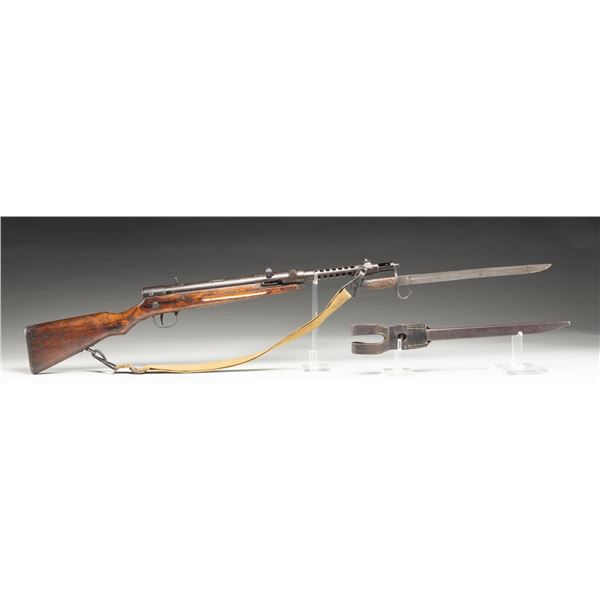 VERY RARE JAPANESE TYPE 100/44 SUBMACHINE GUN.