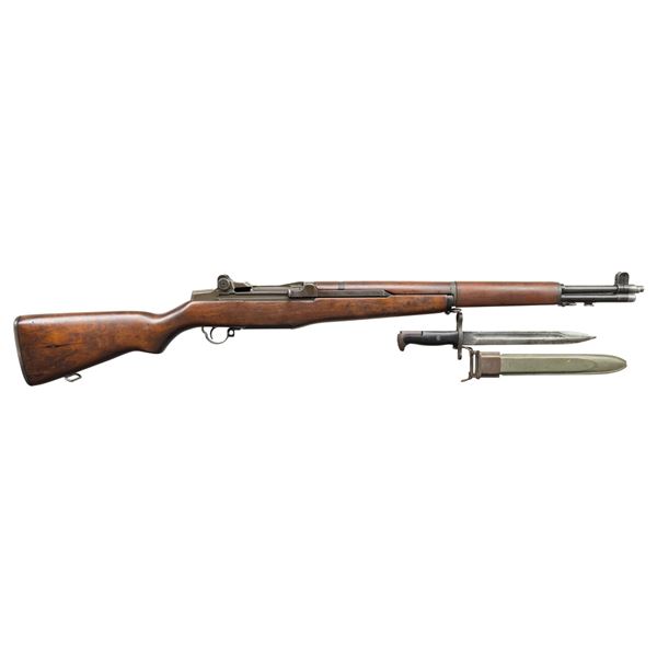 US SPRINGFIELD M1 GARAND SEMI-AUTO MILITARY RIFLE.