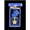 Image 3 : 5 SOUTH AMERICAN ORDERS AND MEDALS.
