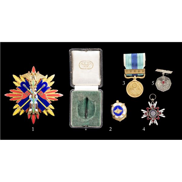 JAPANESE ORDER OF THE GOLDEN KITE 1ST CLASS BREAST