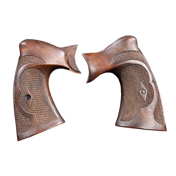 RARE SET OF ROPER GRIPS FOR THE COLT OFFICER MODEL