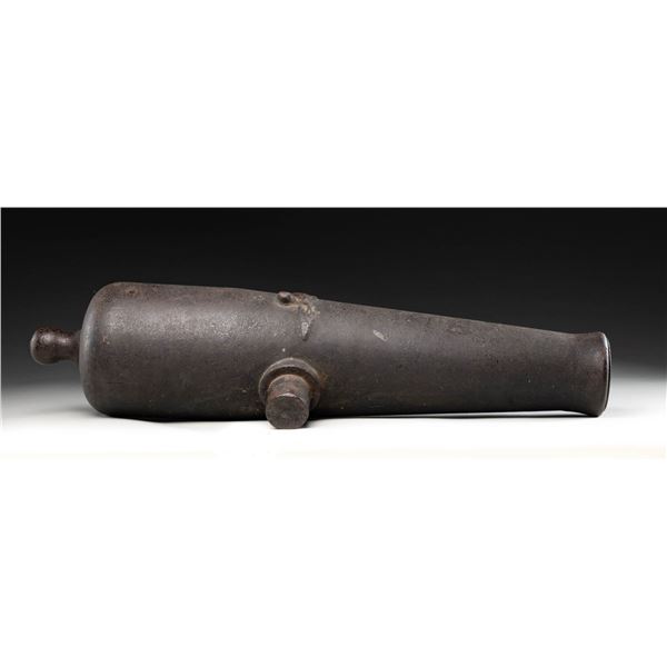 VINTAGE 1-POUNDER CANNON.