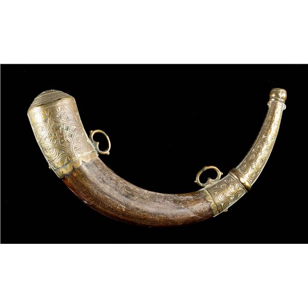 EARLY MIDDLE EASTERN OR NORTH AFRICAN POWDER HORN.