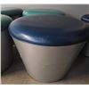 Image 4 : Modern Stackable Plastic Stools