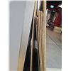 Image 5 : Black and Brown Pegboards