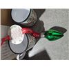 Image 3 : Christmas Spirit Mugs and Ornaments Set