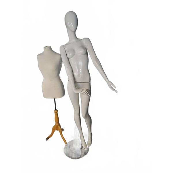 Modern Female Mannequin Forms