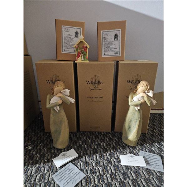 Willow Tree Peace on Earth Figurines Set