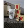 Image 1 : Heart of Christmas Ceramic Figurines and DayS