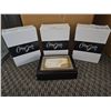 Image 1 : Cottage Garden Wings of Gold Music Box Set