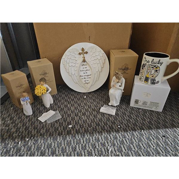 Willow Tree Figurines and Plaque Set