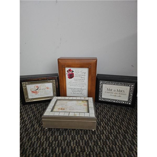 4 Wedding-Themed Keepsake Boxes