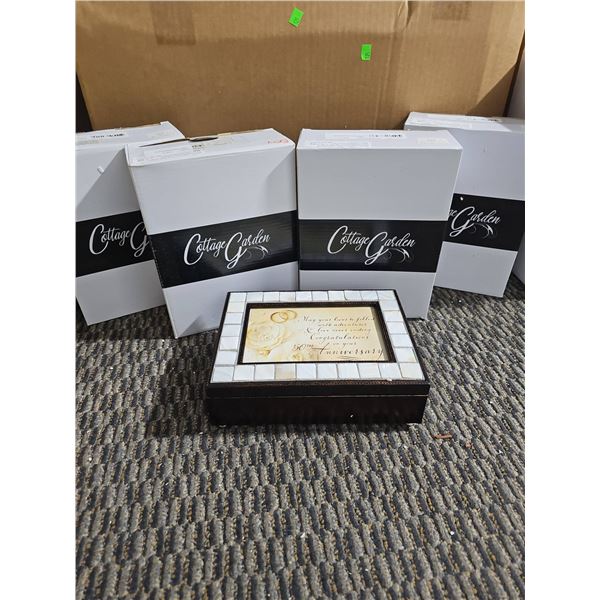Cottage Garden 50th Anniversary Jewelry Box