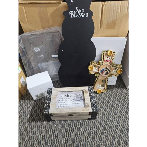 Decorative Home Decor Lot Assortment