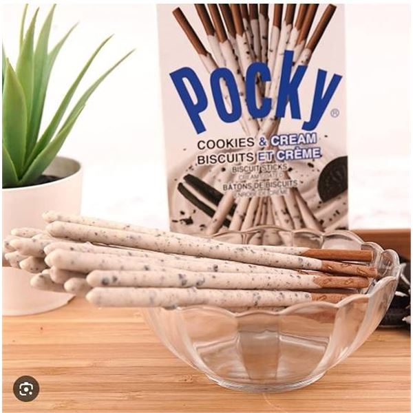 Glico Pocky Cookies & Cream 10-Pack