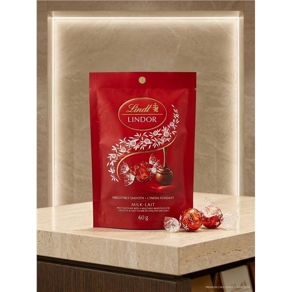 Lindt Lindor Milk Chocolate 18 x 60g