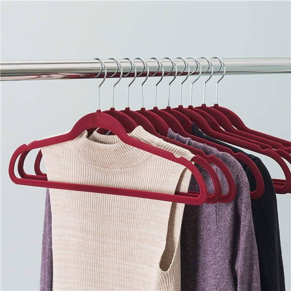 AmazonBasics Velvet Hangers 100-Pack Burgundy