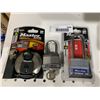 Image 2 : 3 Master Lock Padlocks