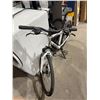 Image 4 : Northrock XCW Mountain Crossover Bike, White
