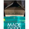 Image 3 : MadeGood Organic Sweet Potato Crackers, 6 x  142g