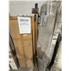 Image 3 : Lot of 8 - Ettore Pro Series Utility Handles, 4 ft