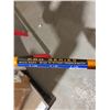 Image 5 : Lot of 8 - Ettore Pro Series Utility Handles, 4 ft
