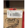 Image 4 : Lindt Lindor Milk Chocolate 18 x 60g