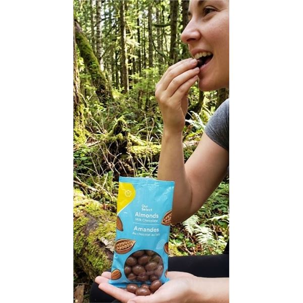Shell Select Milk Chocolate Almonds 65g