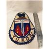 Image 1 : Yukon’ Beaded Pin/Patch