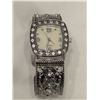 Image 1 : Quartz Elegant Design Battery Powered Womens Watch