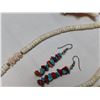 Image 3 : Shell Necklaces, Turquoise and Coral Earrings, Small Shell