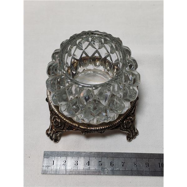 Glass Candle Holder on Heavy Brass Coloured Pedistle