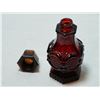 Image 4 : 1876 Avon 31 Pigmented Glass Salt Shaker