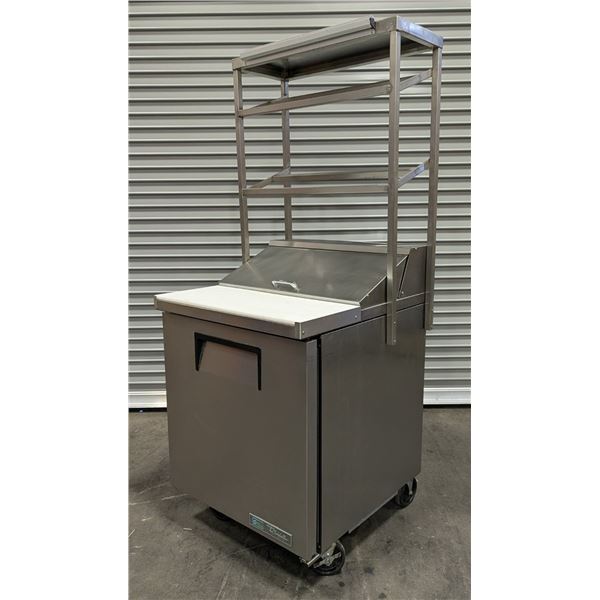 True TSSU-27-08-HC 27" Refrigerated Salad/Sandwich Prep Table w/Slanted Racks